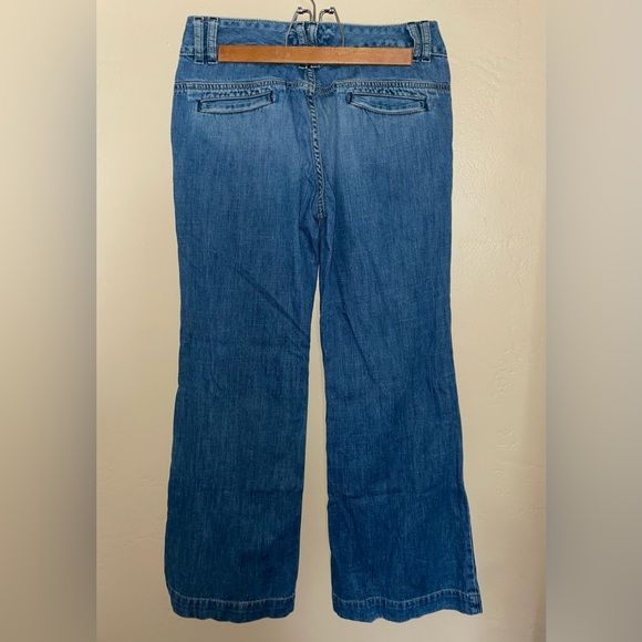 Banana Republic Flare Jeans - Picture 2 of 3